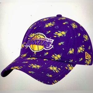 Los Angeles Lakers New Era Women's Bloom Print 9TWENTY Adjustable Hat